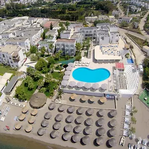 4* Отель Charm Beach